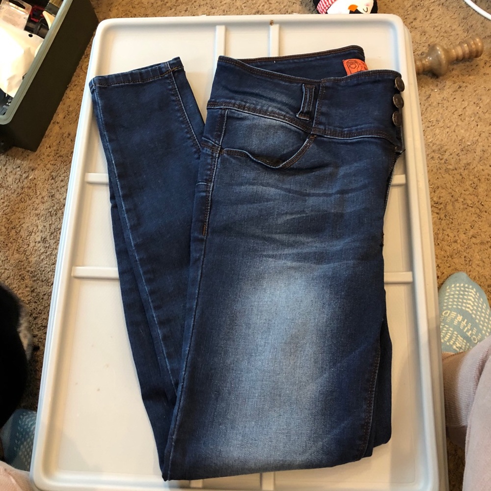 Women’s Jeans